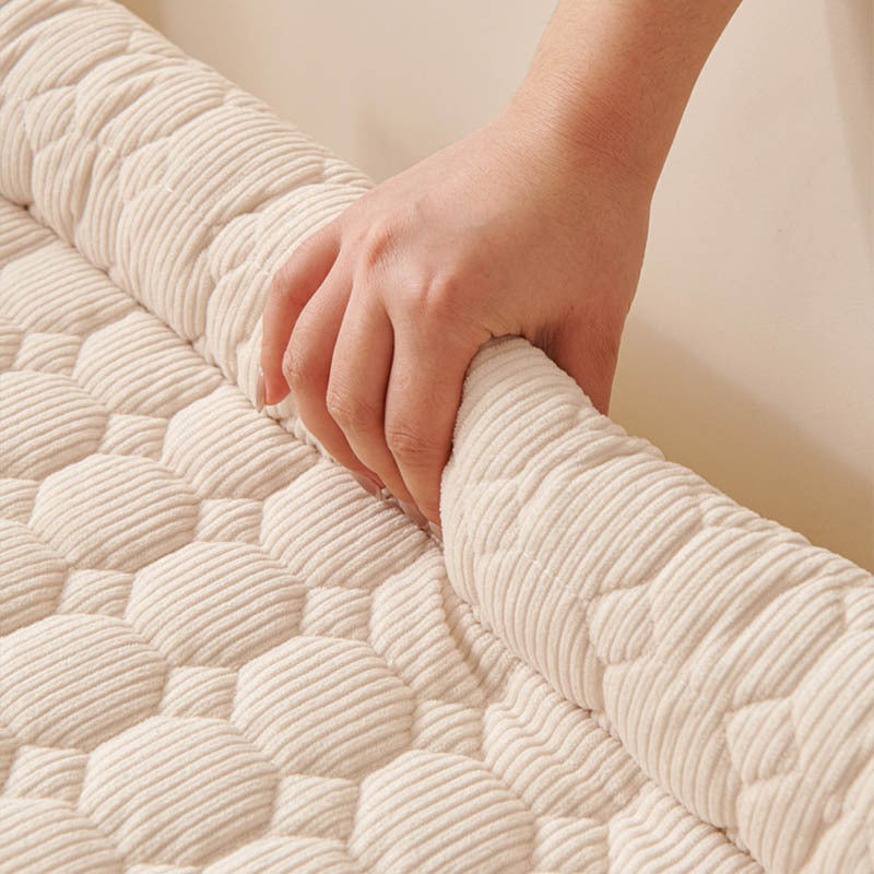Quilted Pet Sofa Cushion | All-Season Comfort Bed for Cats & Dogs